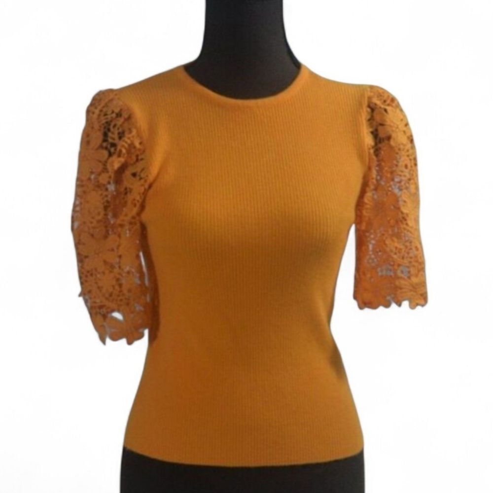 On The Fifth Ribbed Top with Lace Sleeves Size Small